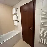 Gardens Flat Borowec