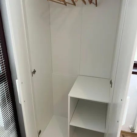 Апартамент Gardens Flat *